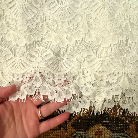 Mink pink lace bell sleeve top - Picture 5 of 8